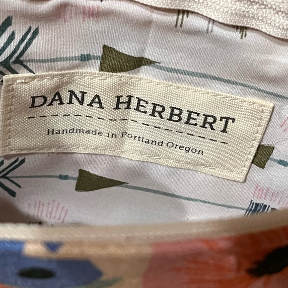 Dana Herbert Handmade Makeup Bag-NWT - Picture 4 of 6